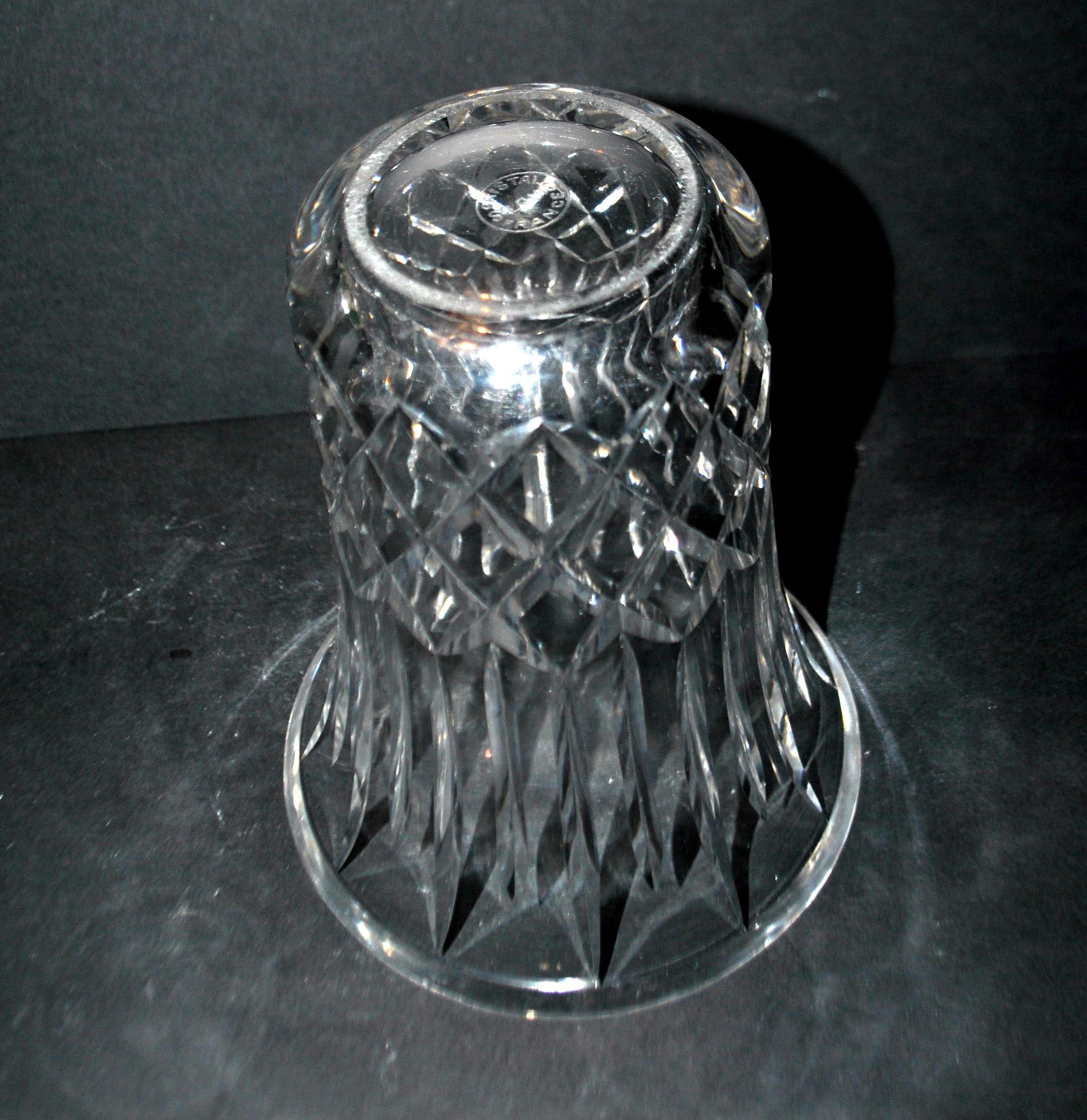 Cut crystal vase signed "Cristal St Louis France" H20