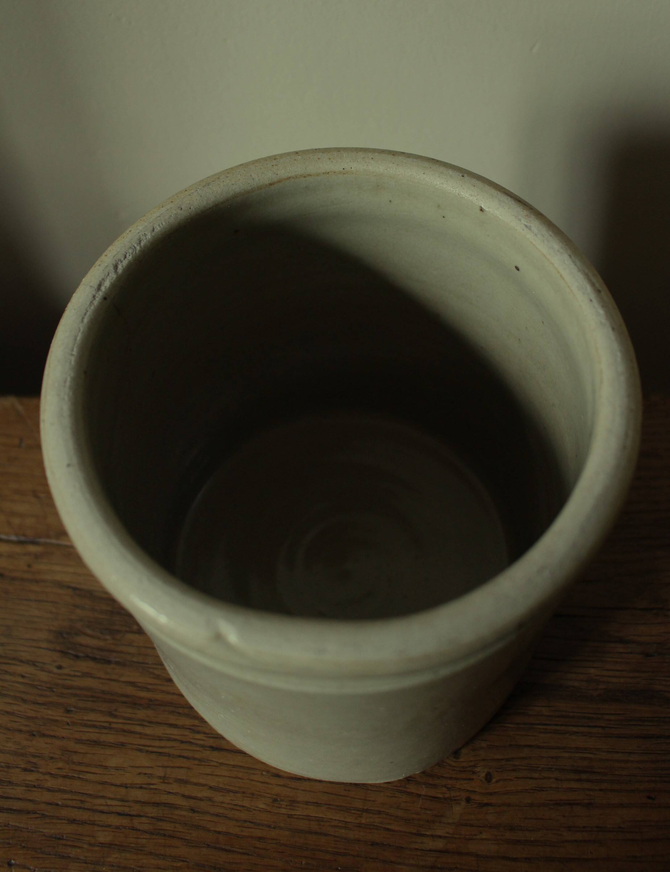 Pot grès vernissé beige gris sans anse