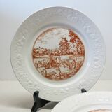 6 vintage white Augusty porcelain dinner plates in very good condition