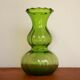 Vase en verre vert
