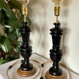 2 feet of lamp wood and black