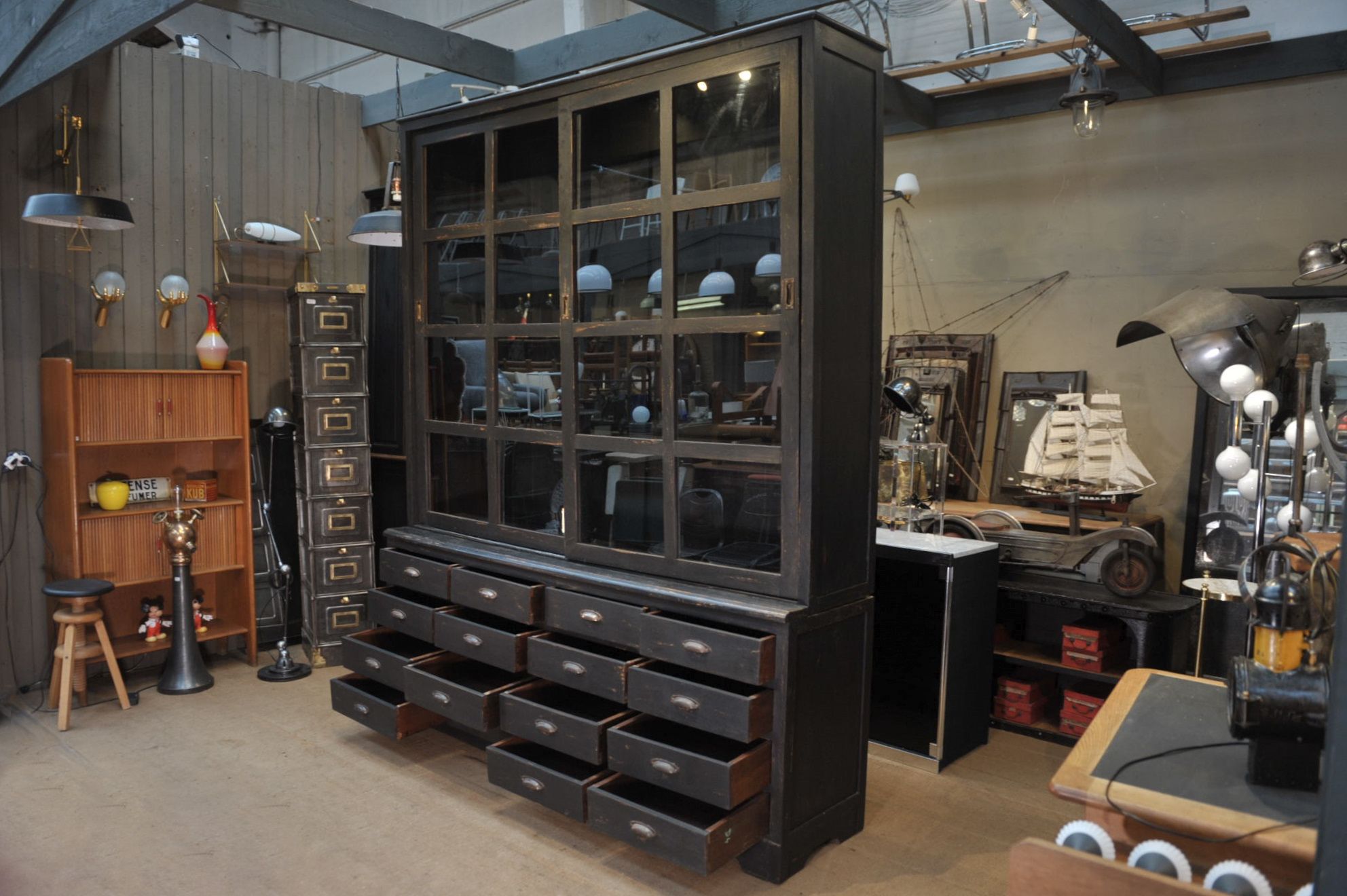 Teak library 1960 sliding doors and drawers