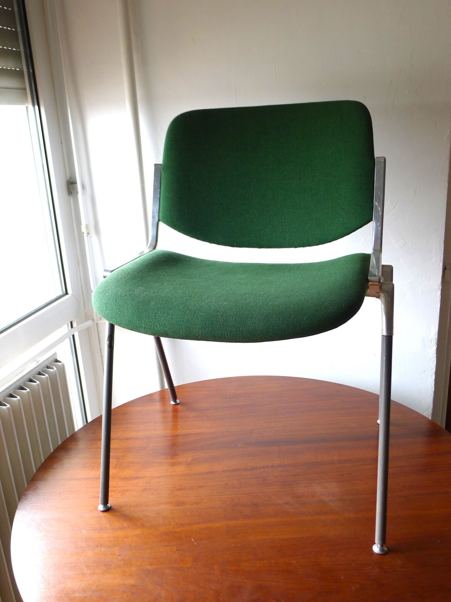 Chaise modèle DSC 106 par Giancarlo Piretti pour Castelli