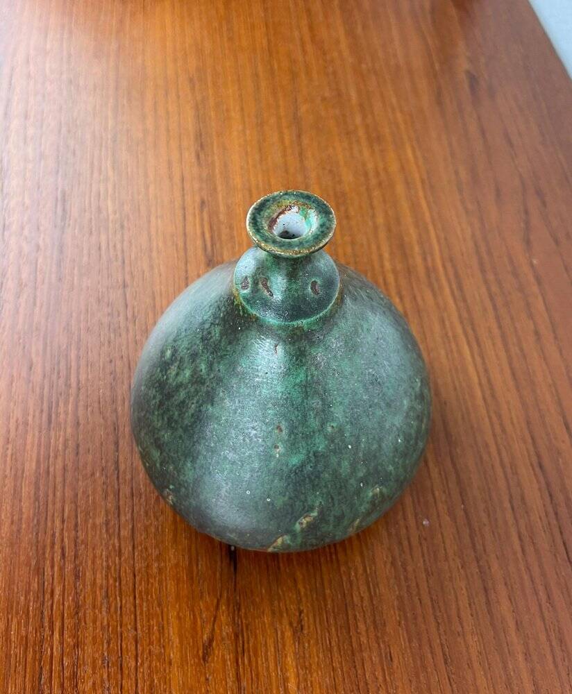 Mid-century German studio pottery vase by Meike Falck Nicolaisen, 1960s.