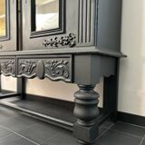 Colonial style display cabinet