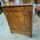 Commode 3 tiroirs en merisier du xvii ème siecle