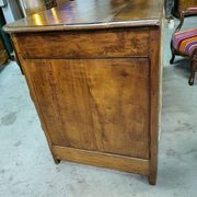 17th century cherry wood 3-drawer chest of drawers