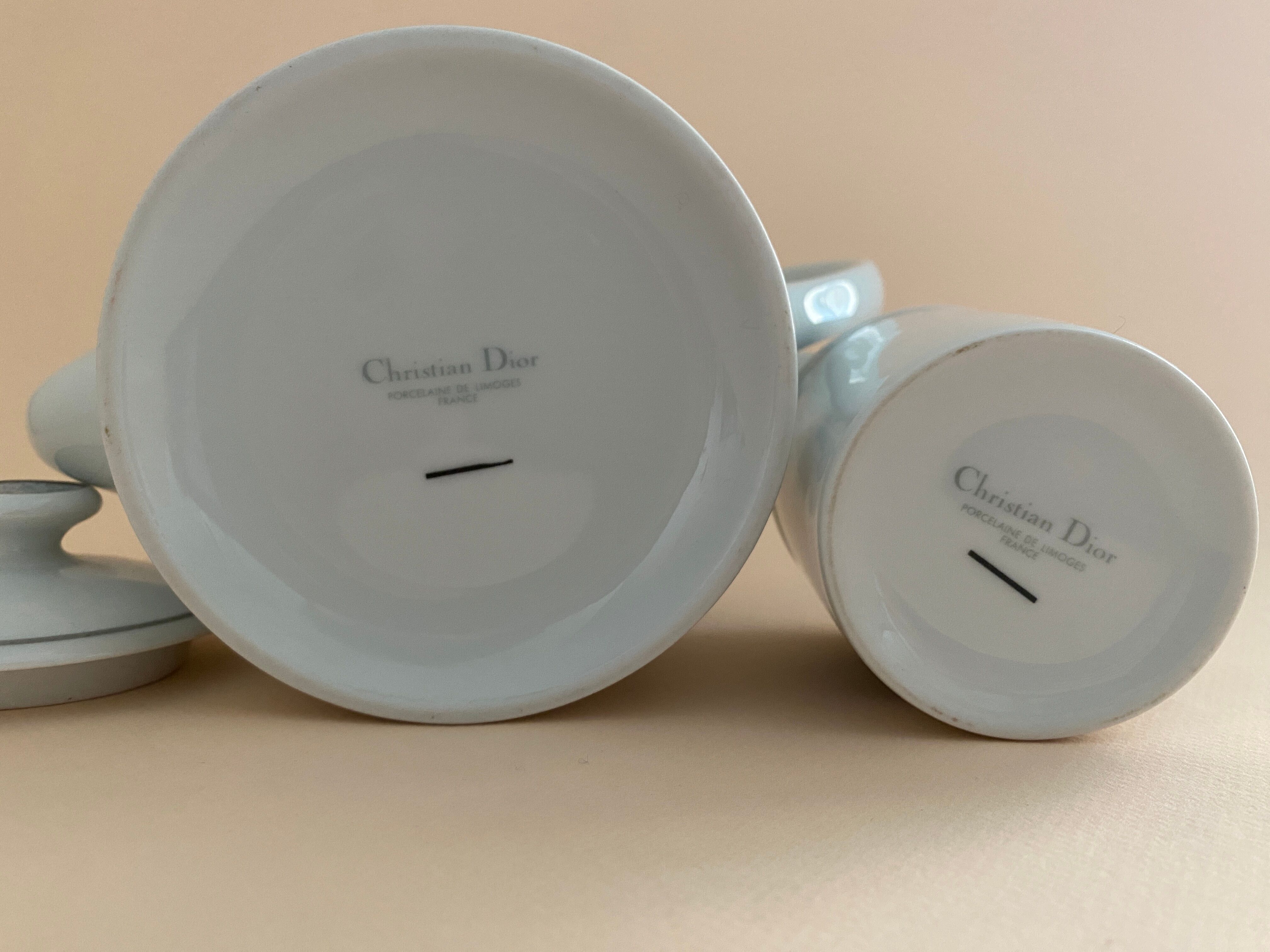 Théière et pot à lait Dior