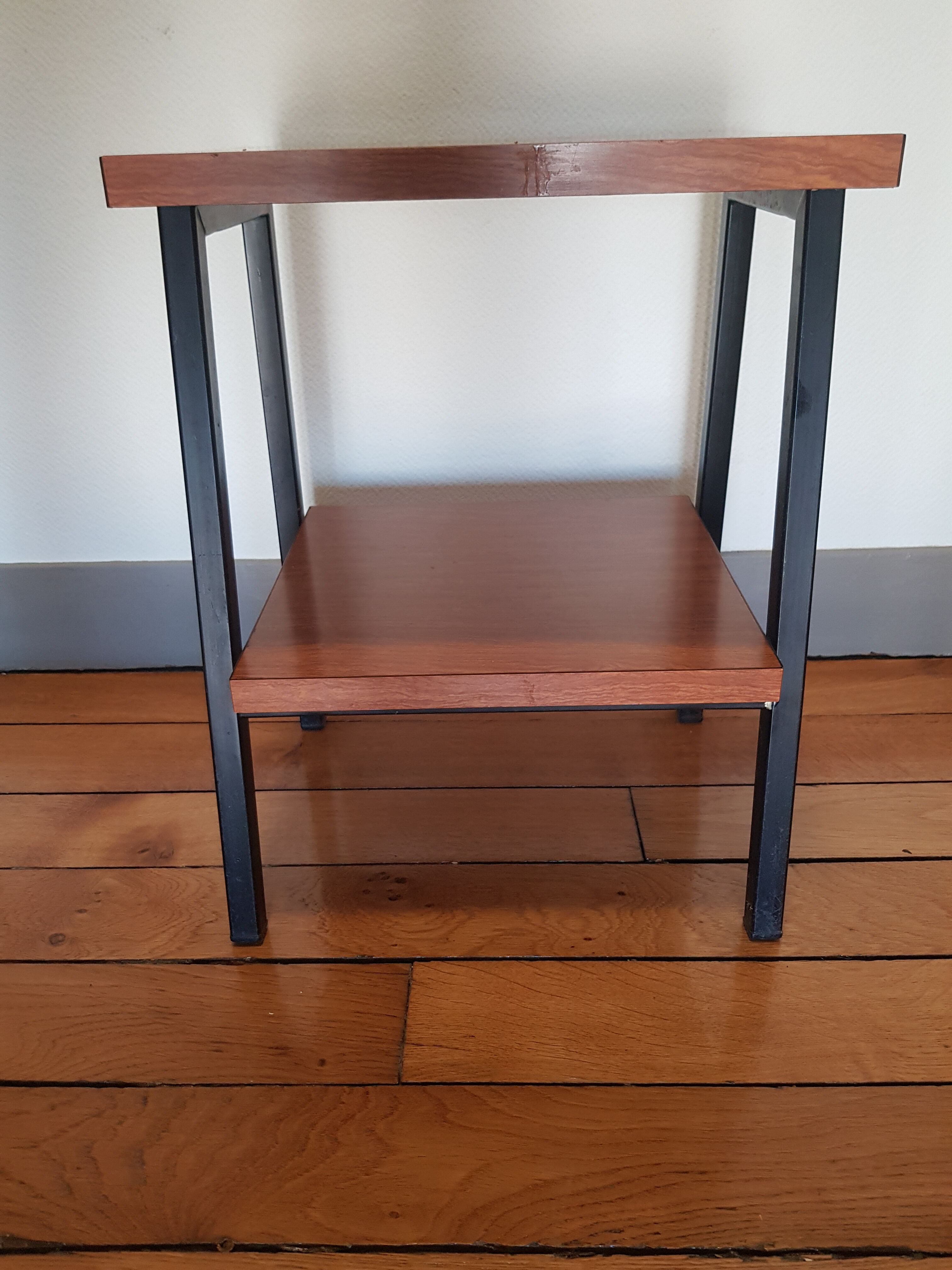 Gueridon metal and formica