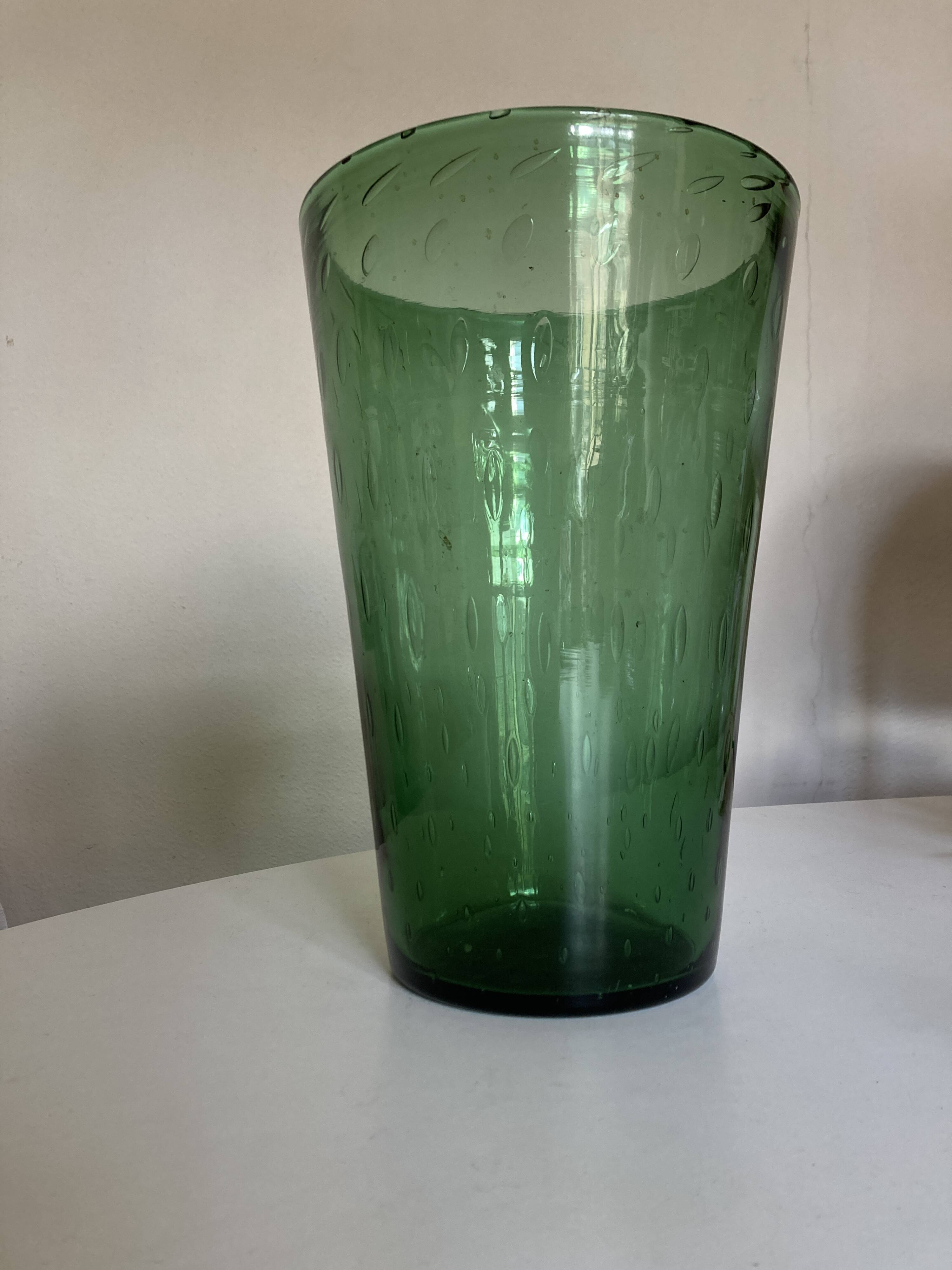 XXXL vase Italian work 1960 in bubble blown Empoli glass
