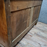 Louis XVI period chest of drawers in marquetry on mahogany background around 1780