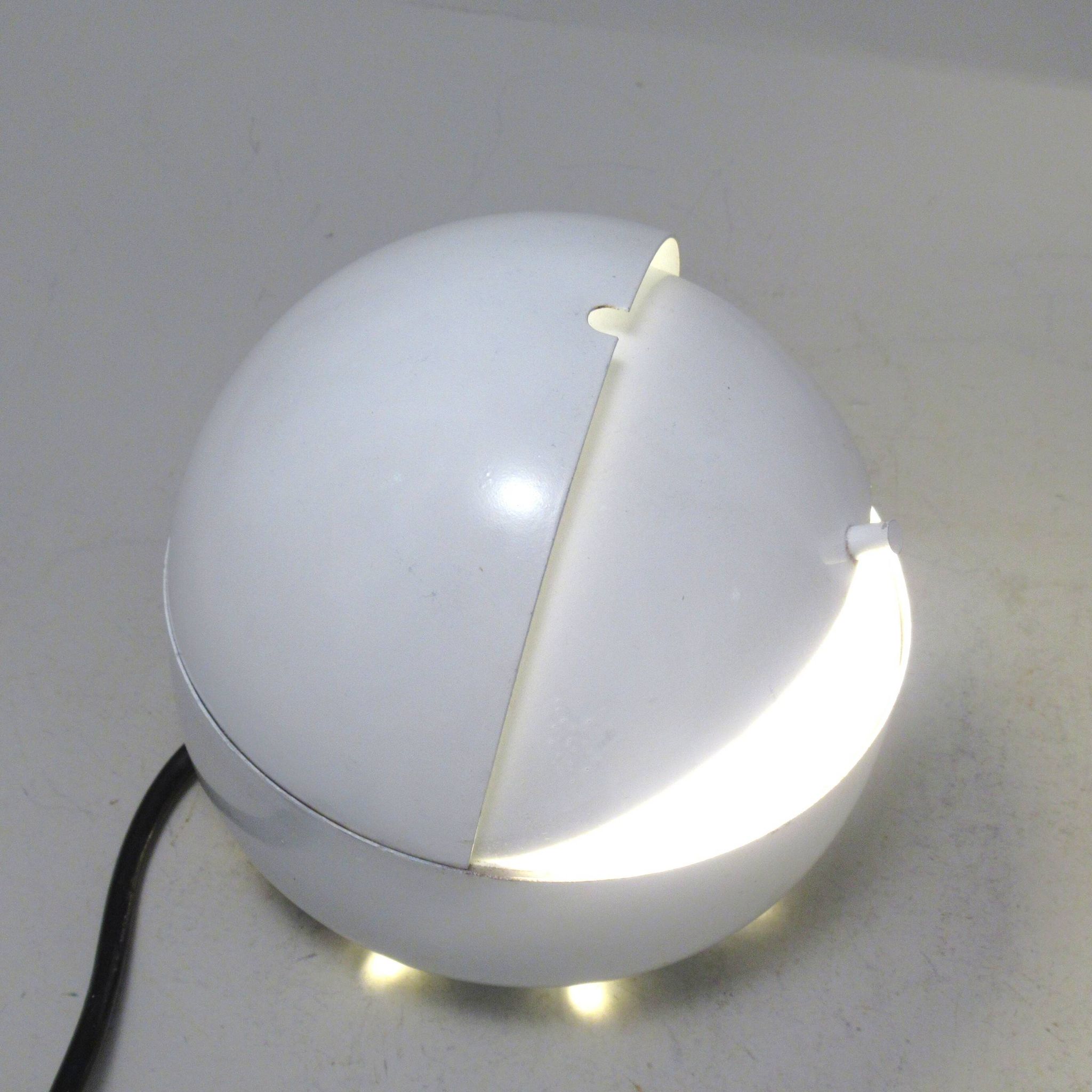 Lampe boule à volet pivotant Lamperti, années 60