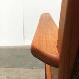 Mid-century model 100 rocking chair in Danish teak by Søren Georg Jensen for Kubus Møbler, 1960s.