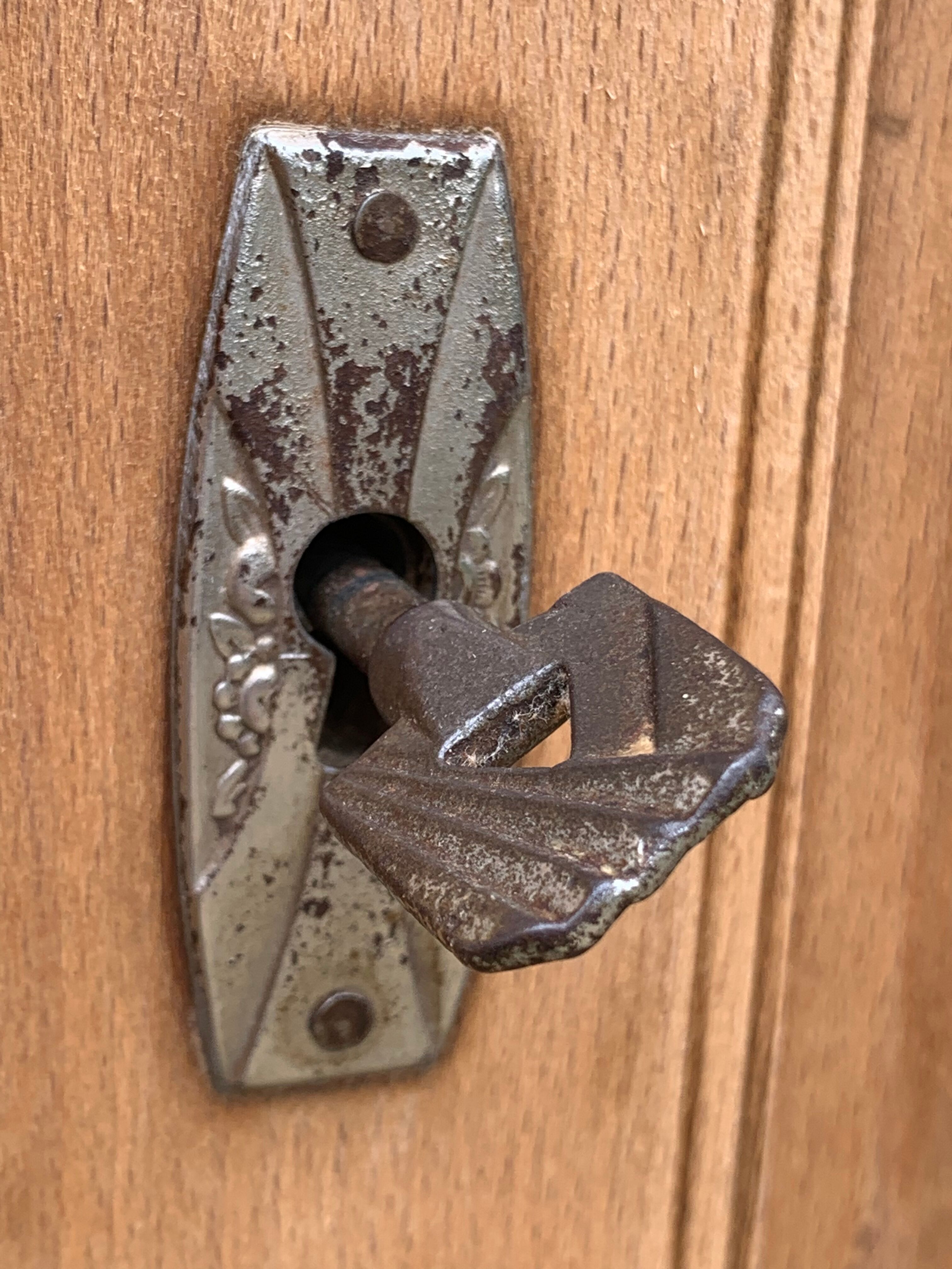 Armoire parisienne art déco 1915