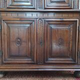 Buffet diminutif époque Louis XIII en noyer