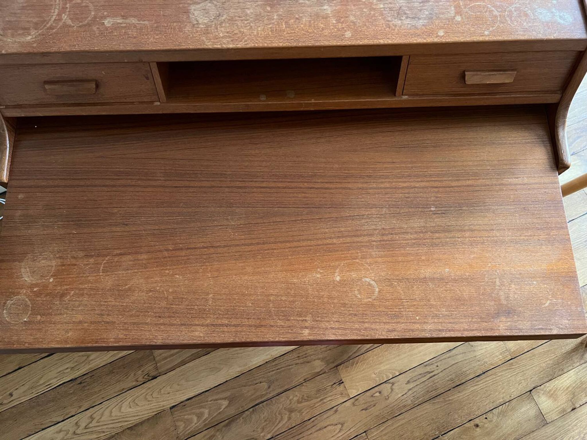 Vintage desk / vintage storage furniture by Arne Wahl Iversen.
