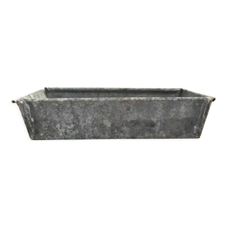 Zinc planter