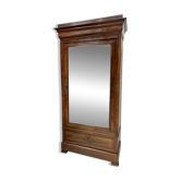 Louis Philippe display cabinet in mahogany and mahogany veneer from the 19th century.