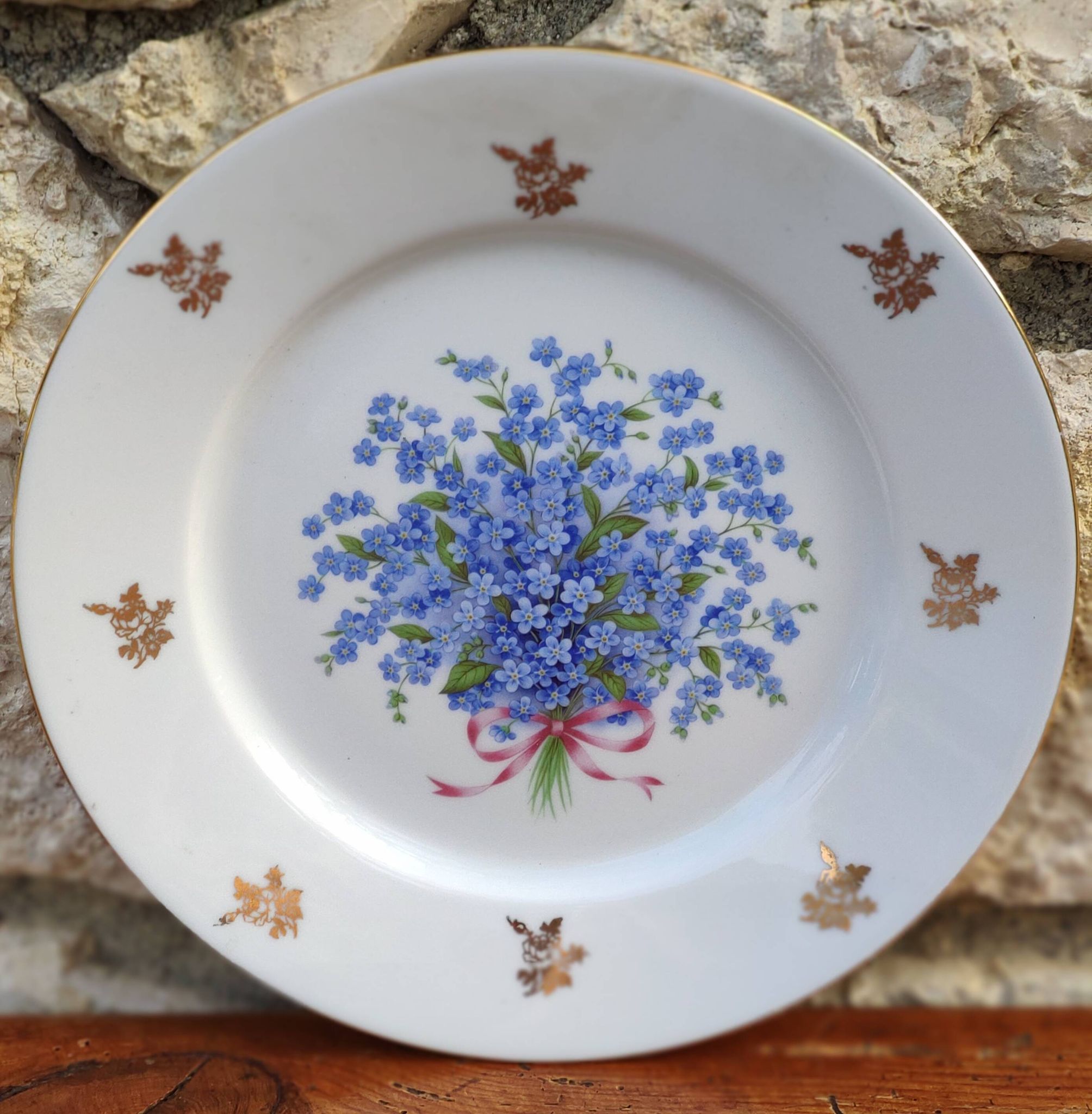 Plat en porcelaine myosotis