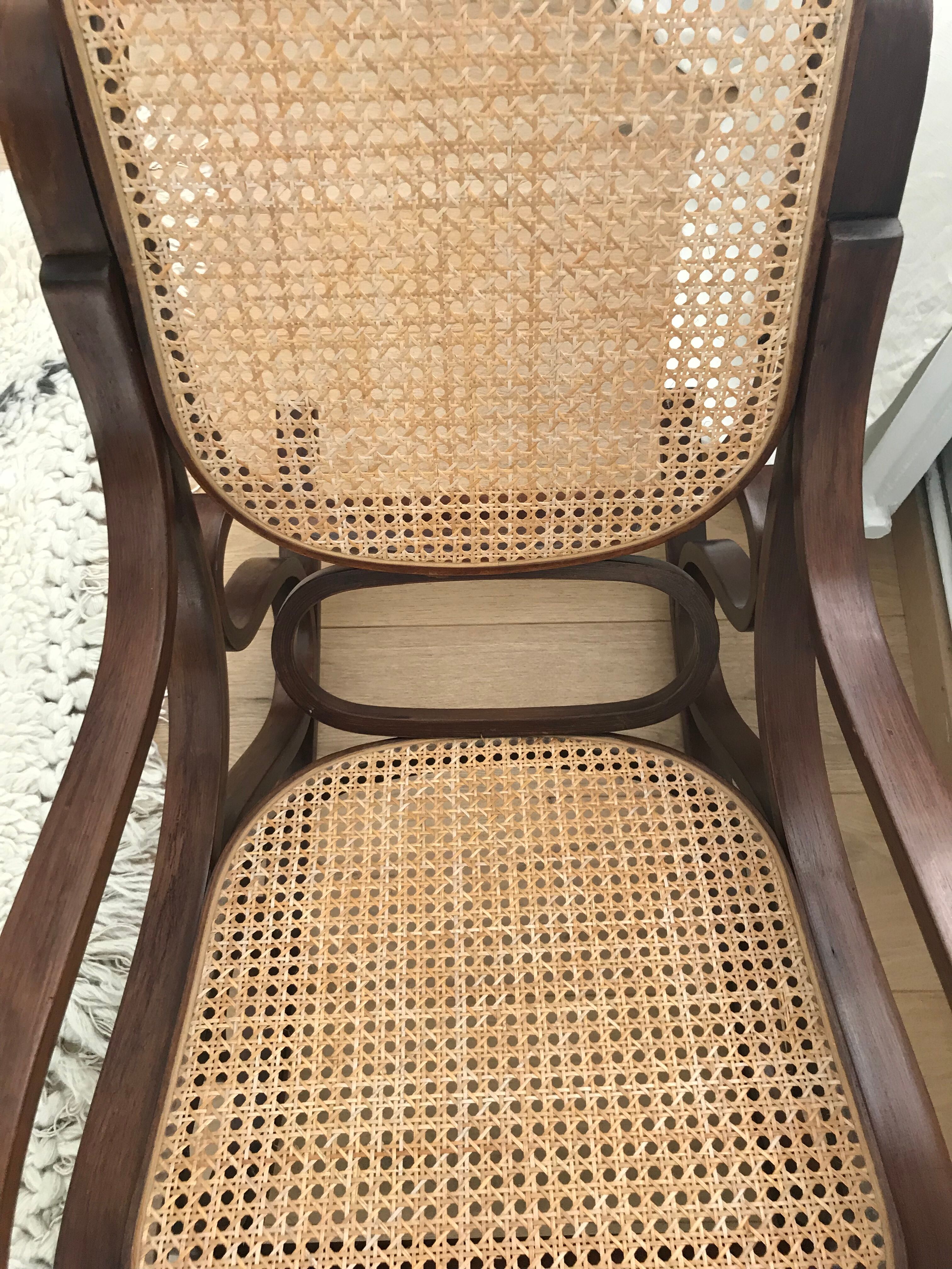 Rocking chair caned