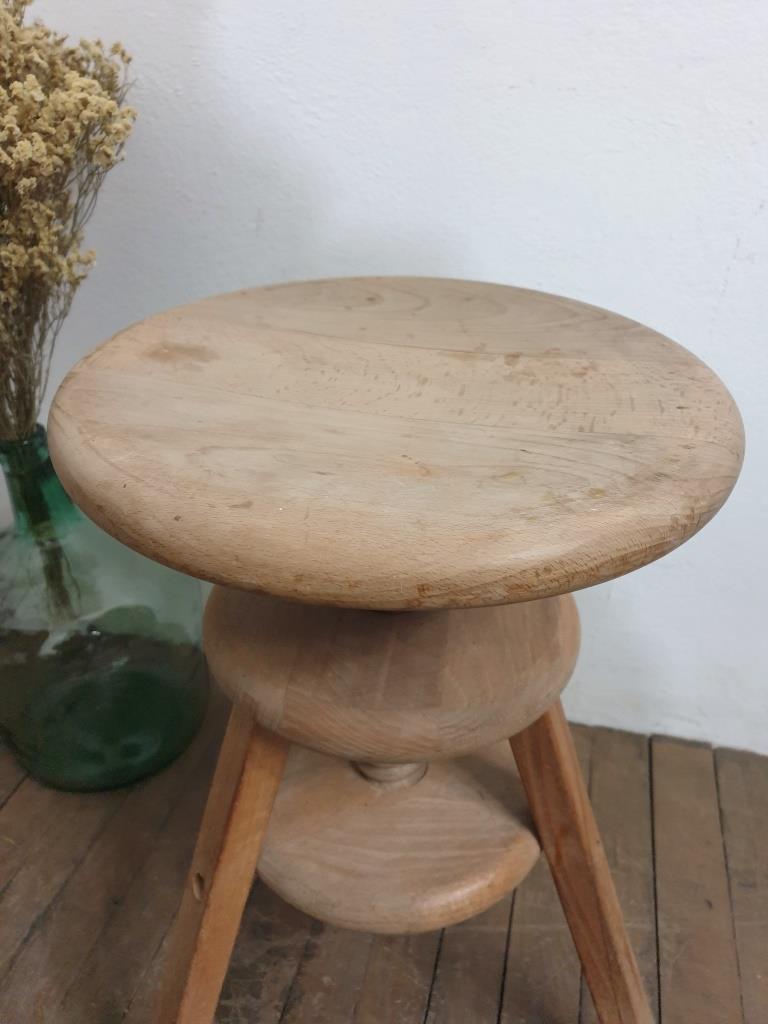 Vintage screw stool - Natural wood stool