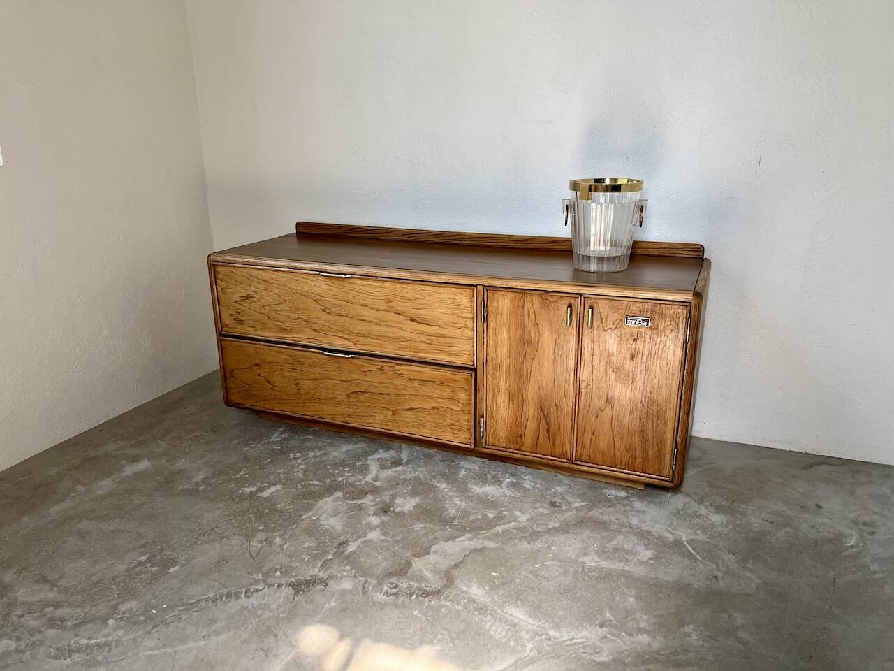 English mini-bar sideboard, 70s