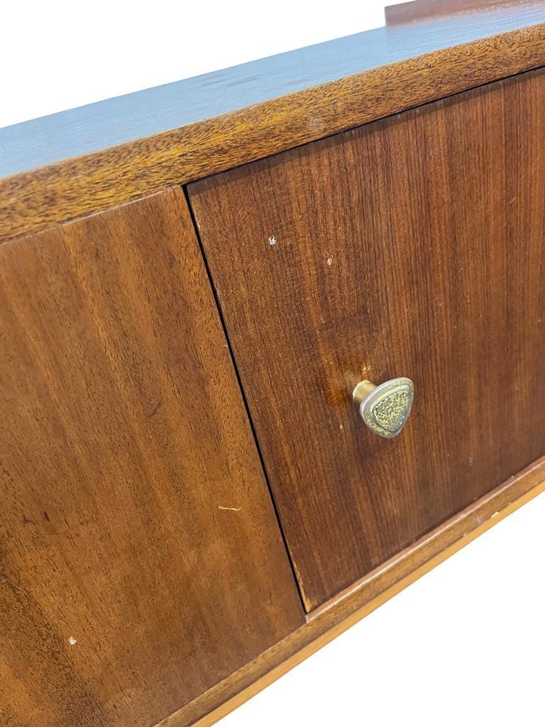 Meuble TV bas vintage en bois / lowboard / meuble bas