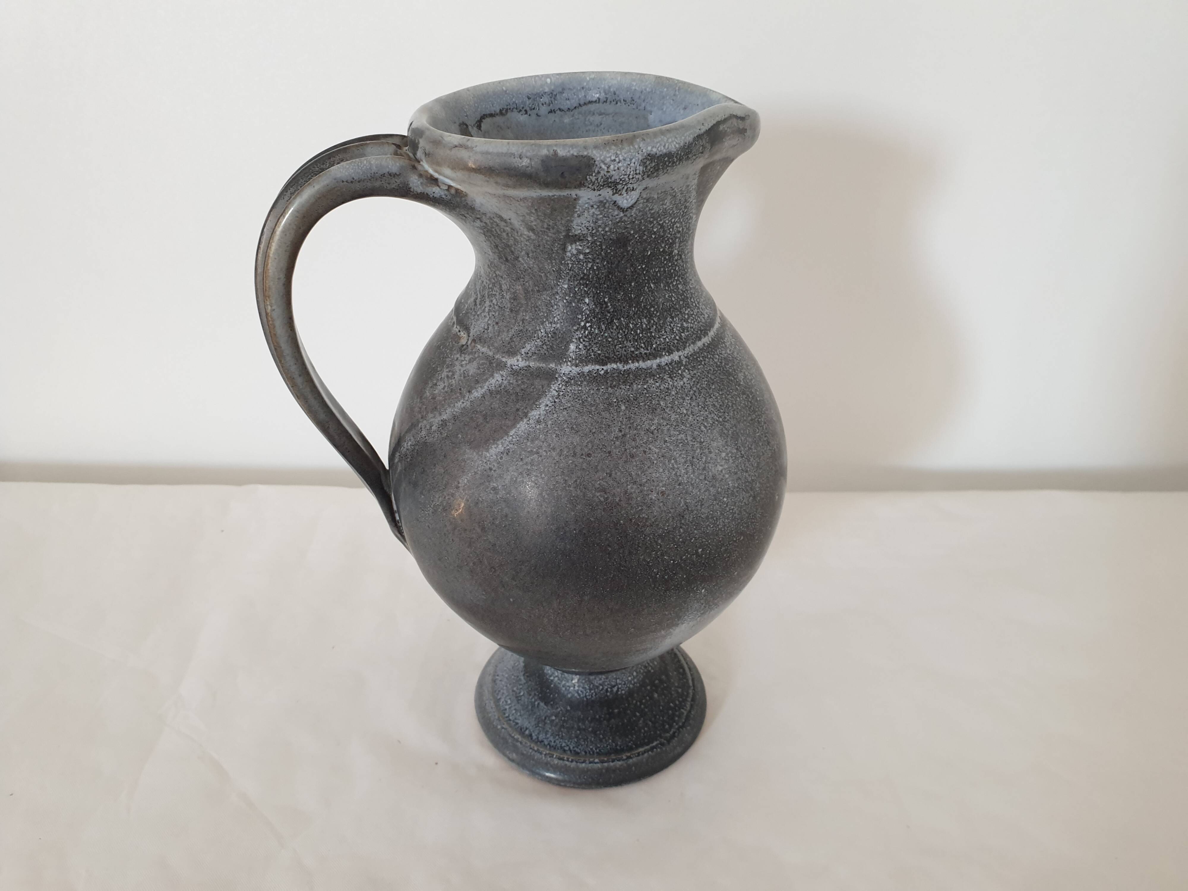 Grey/Black ceramic pitcher signed TL Corti - height 25cm