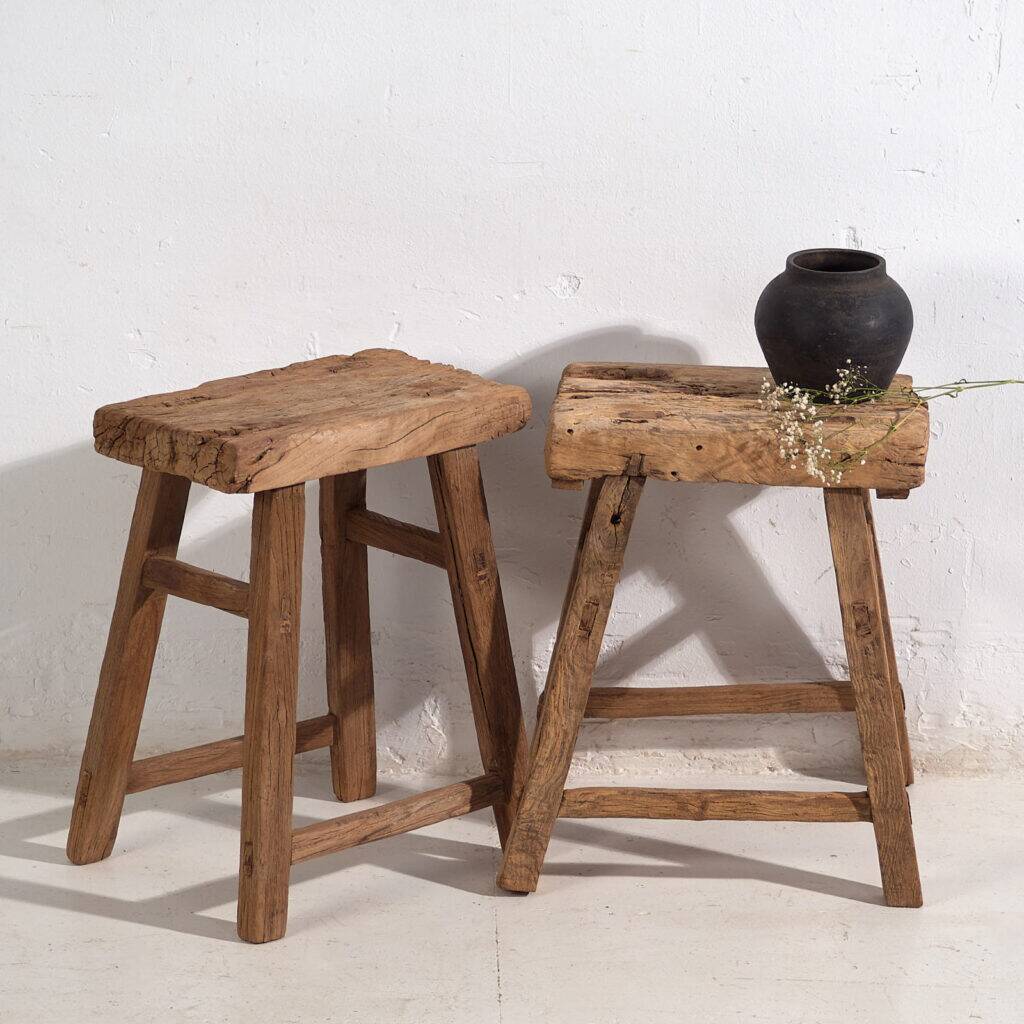 Antique solid wood stools (circa 1900). Set of 2 pieces no. 2.