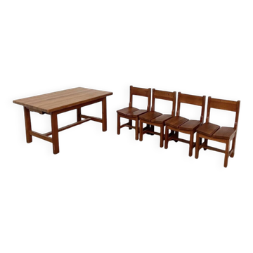 Dining table and 4 chairs, mountain furniture from the 1960s.