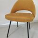Chaise en velours Eero Saarinen édition Knoll 1950
