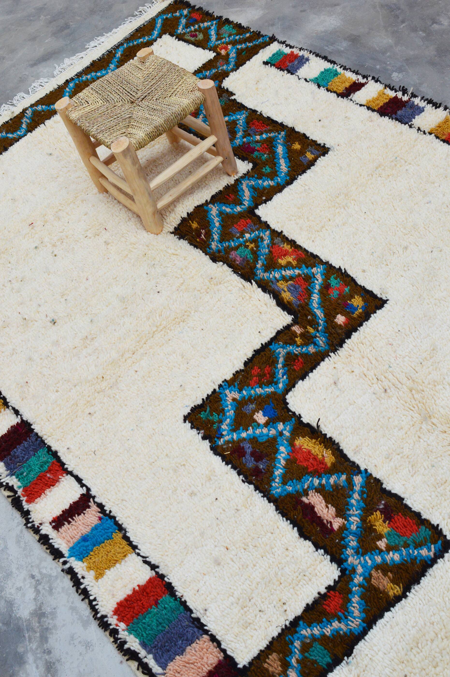 Moroccan berber carpet 262x158cm