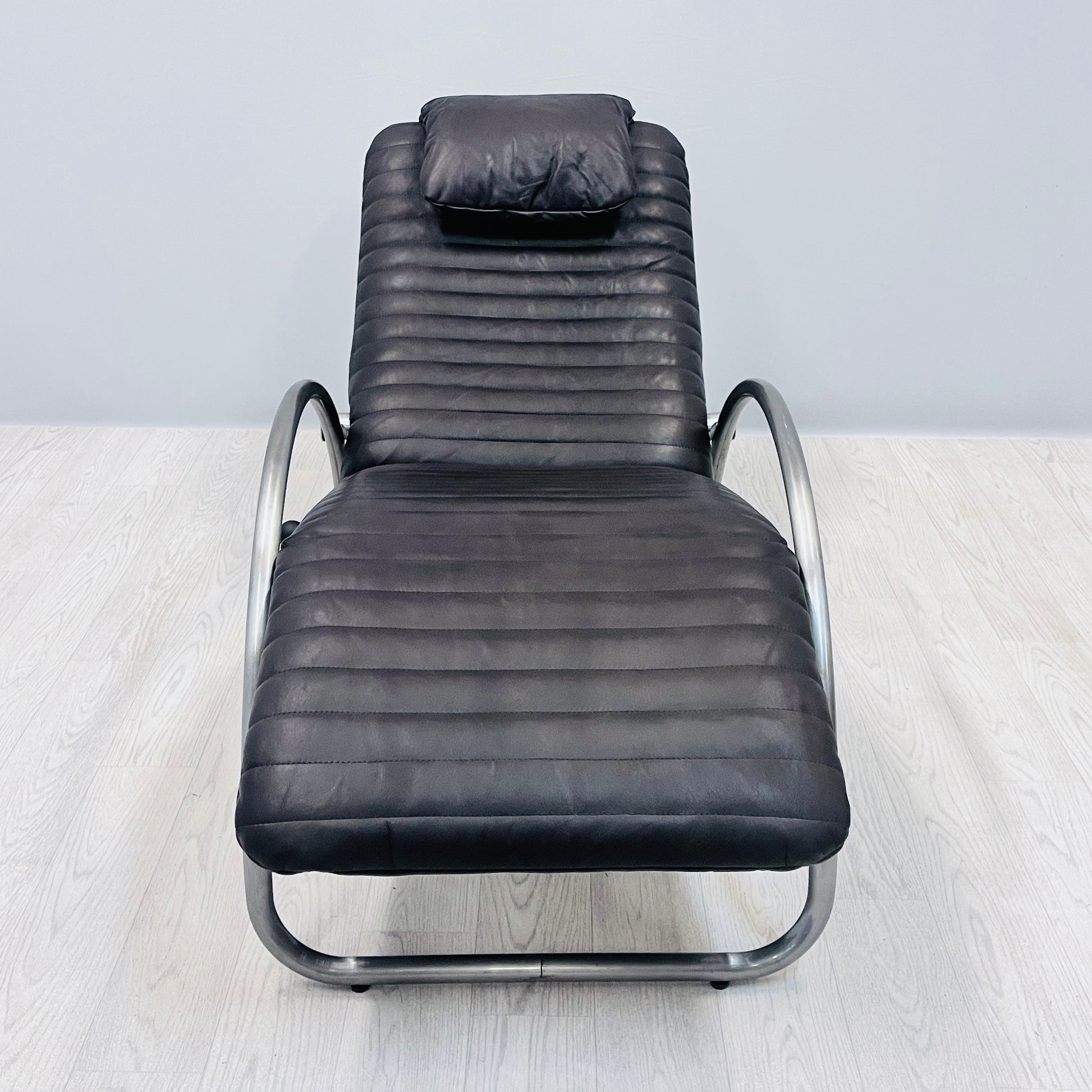 Leather lounge chair