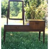 Coiffeuse scandinave