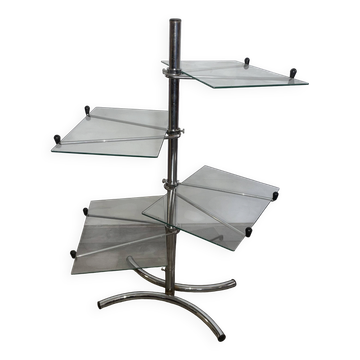 Étagère à quatre plateau orientable en métal chromé