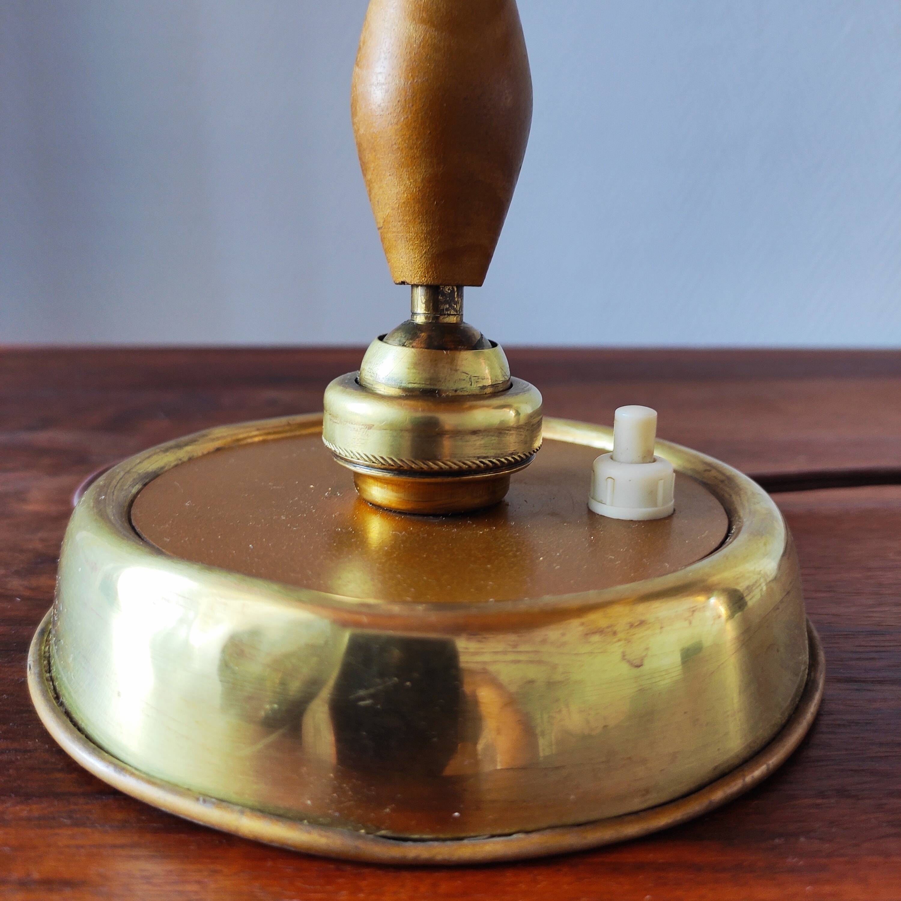 Antique Bauhaus style articulated desk lamp