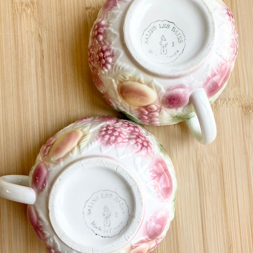 Cups in barbotine 70's