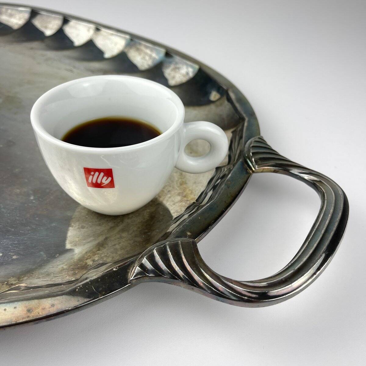 Large silver-plated platter by Ricci Alessandria, 1960s.