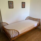 Rattan bed