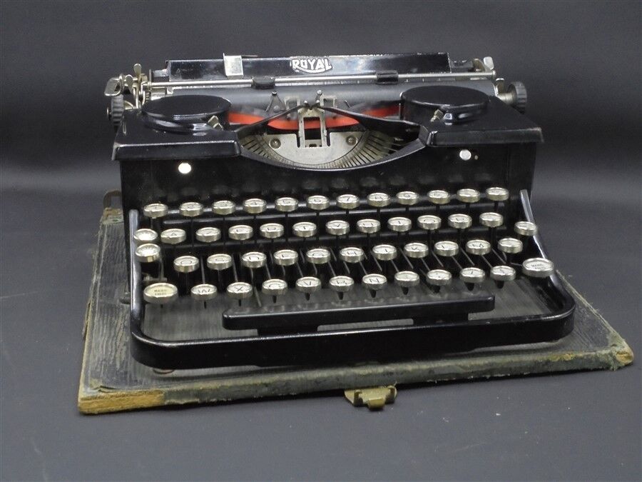 Royal Typewriter