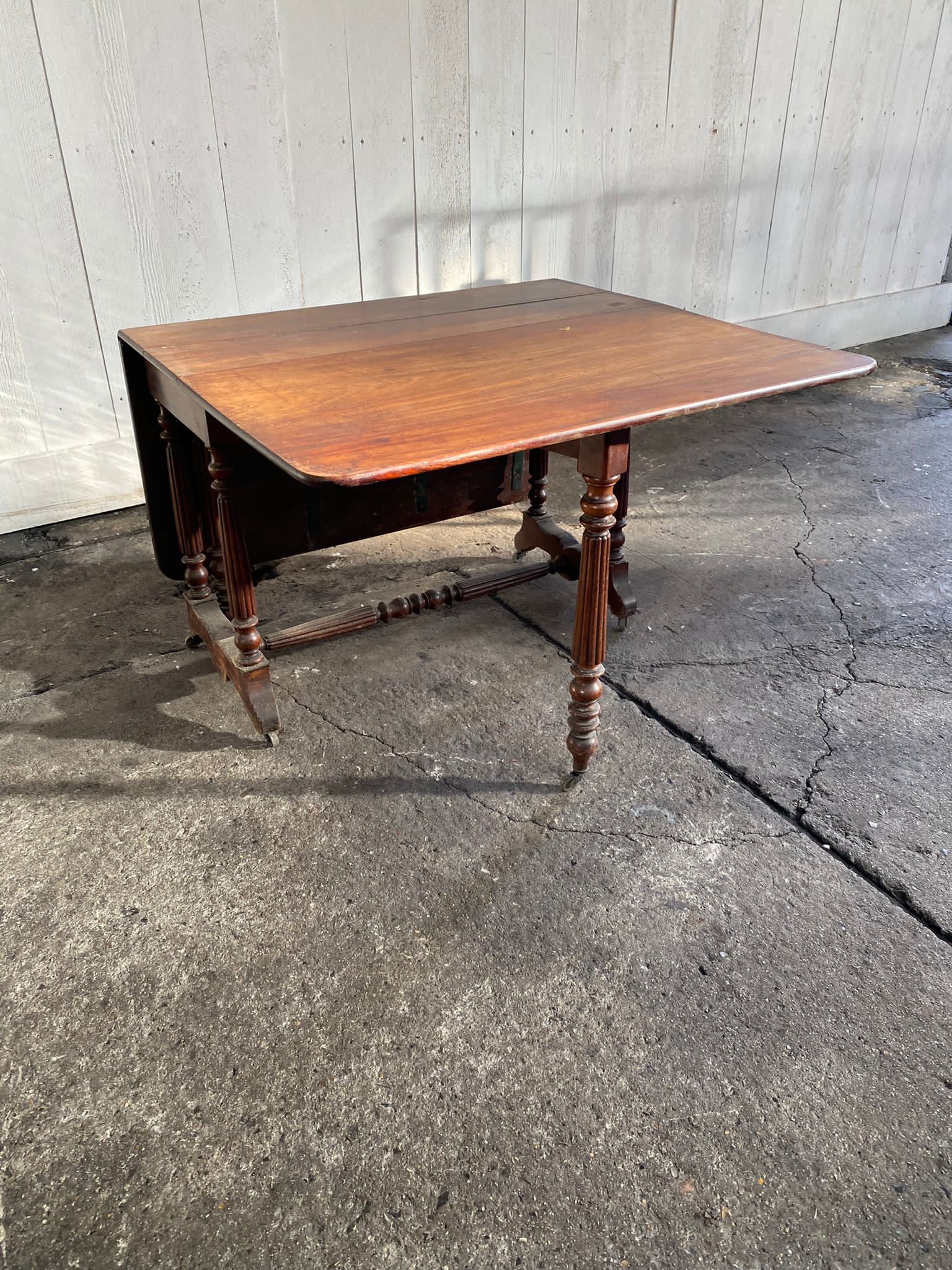 English table with folding