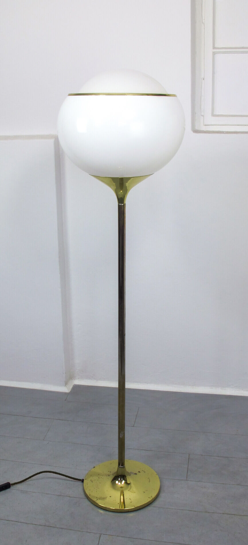 Lampadaire italien Big Bud de Luigi Massoni pour Meblo