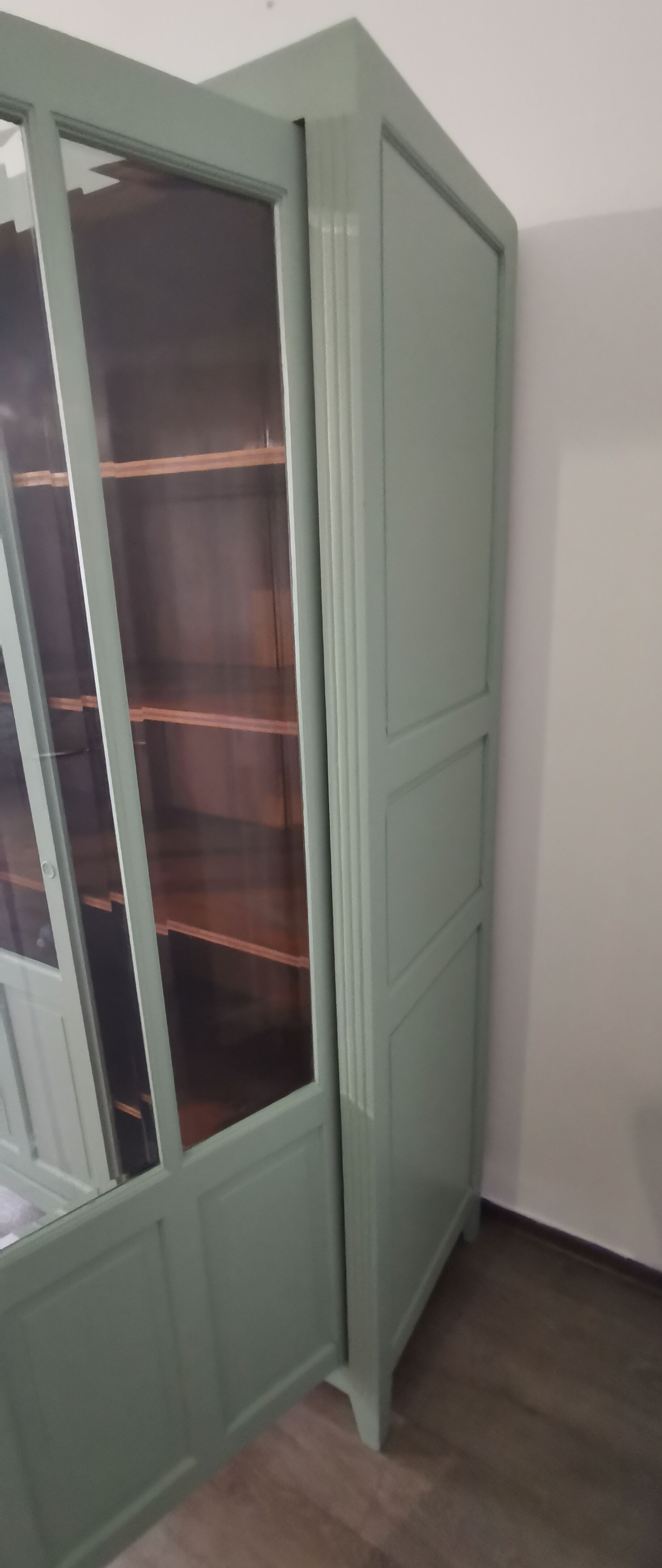 Parisian glass cabinet