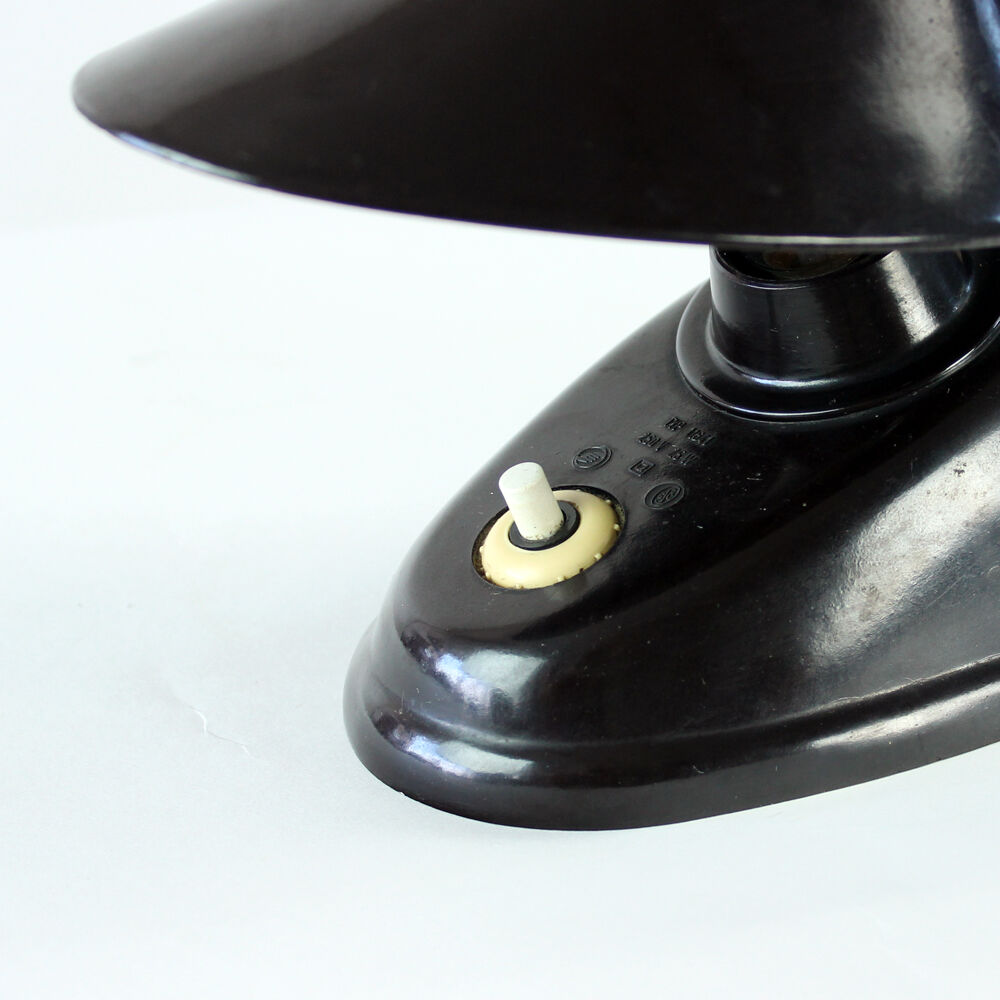 Brown bakelite lamp by Bauhaus team for ESC Zukov, 1930s