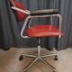 Fauteuil Kevi en skaï et métal chromé