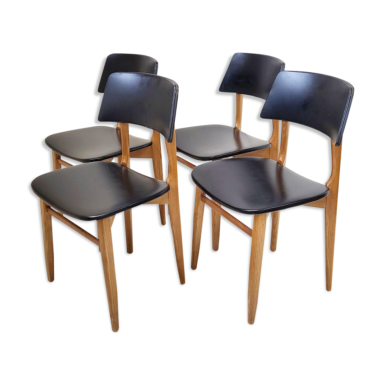 Suite of 4 vintage chairs 1960