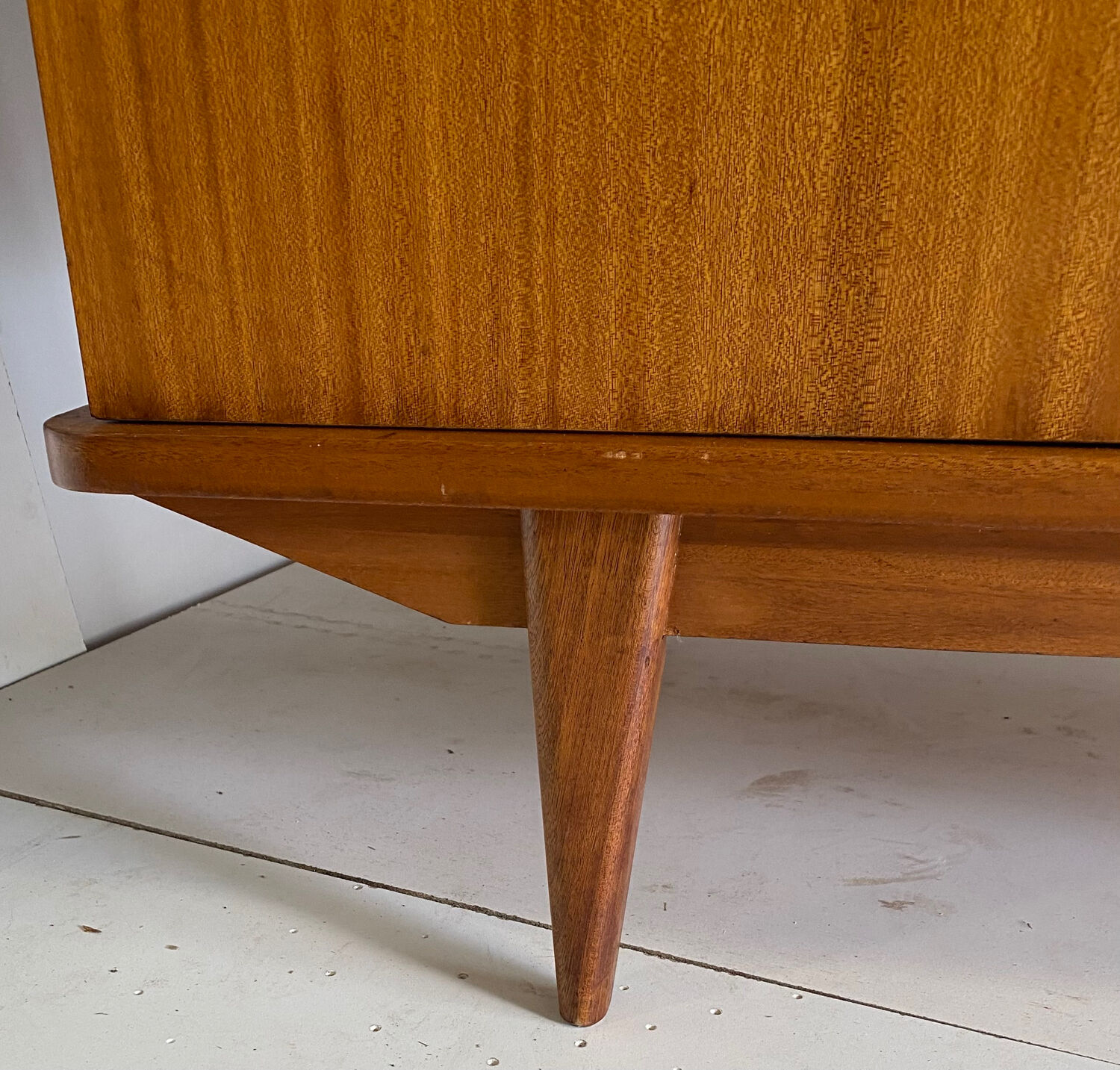 Vintage wardrobe feet compass