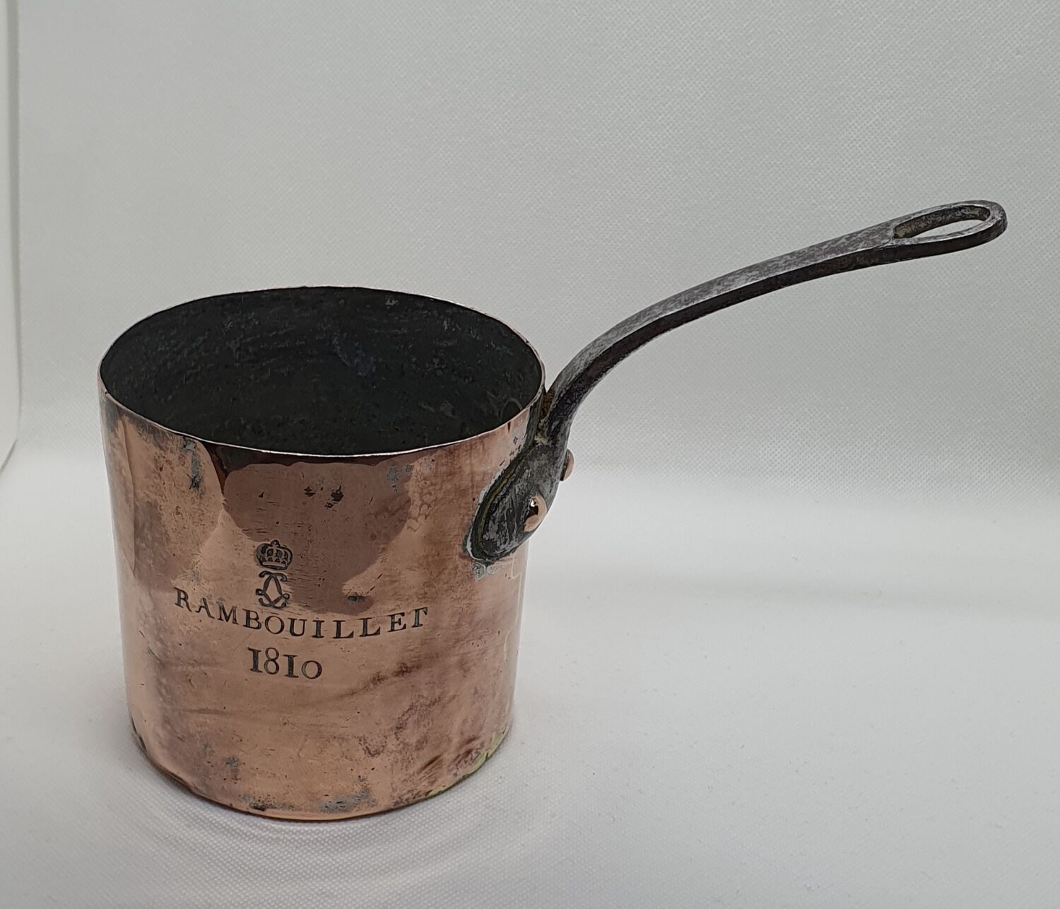 Copper pan of the castle of Rambouillet 1810