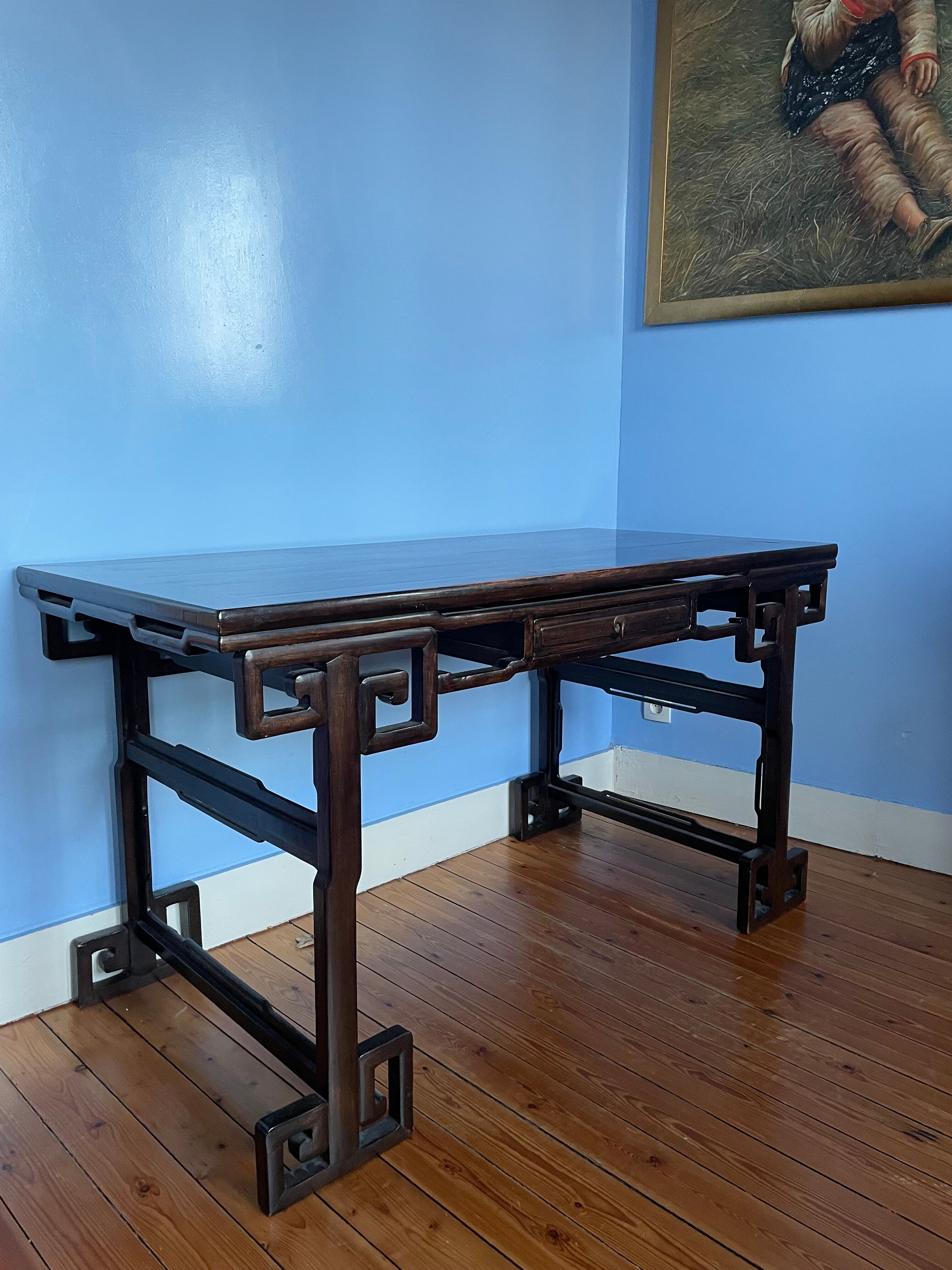China desk