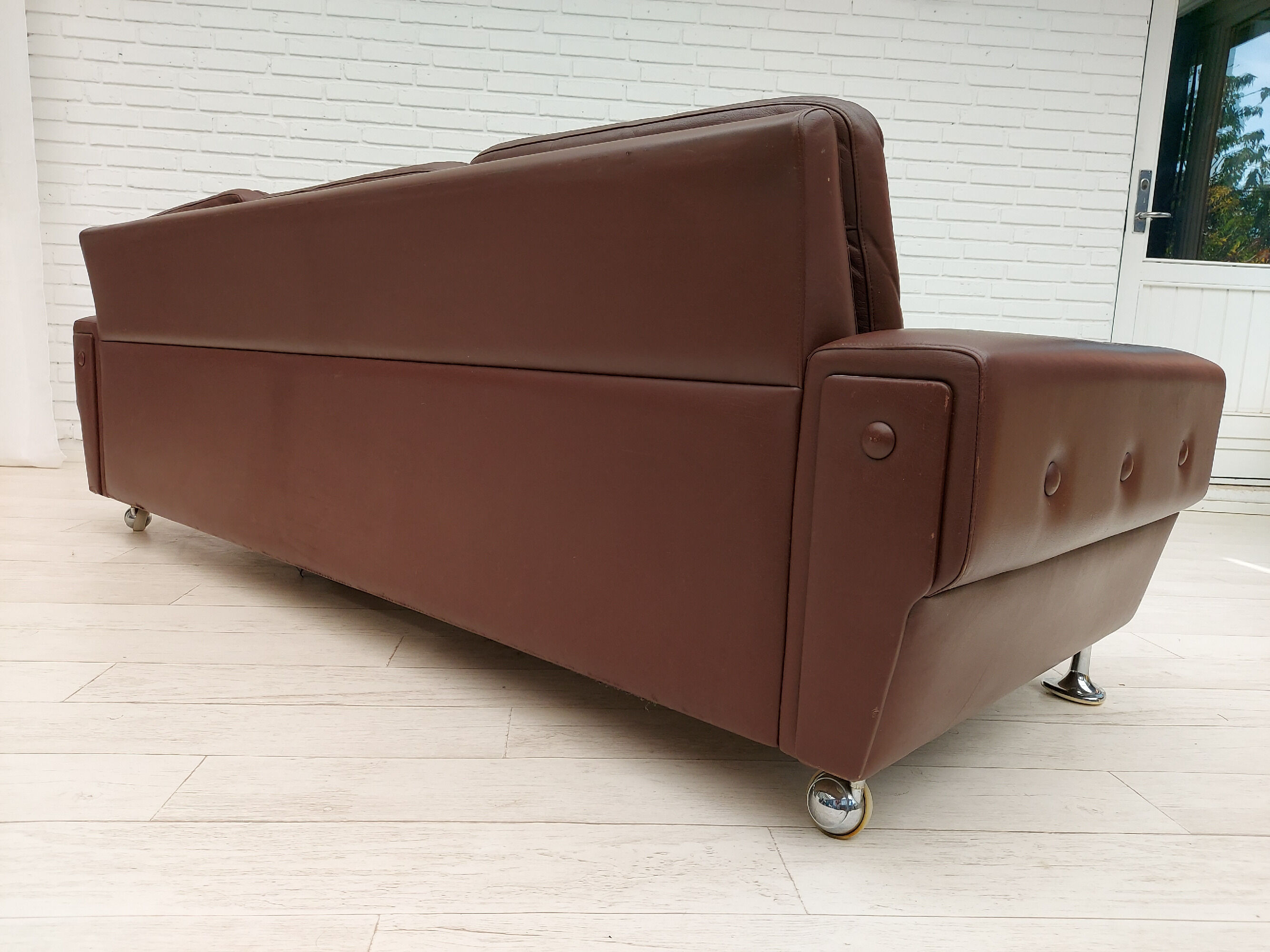 Danish 3-seater sofa, 70s, leather, original good condition
